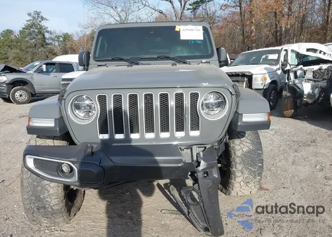 2021 Jeep Wrangler Unlimited Sahara 4X4 z USA, uszkodzony, nr VIN 1C4HJXEN5MW553677